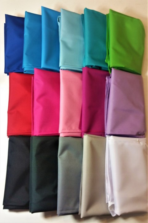 Fartuch czarny r. uniwersalny vellepro