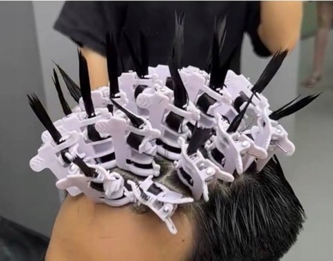 Klipsy żabki fryzjerskie do włosów fioletowe 25 szt. VELLEPRO