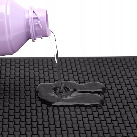 Silikonowa antypoślizgowa mata fryzjerska narzędziowa 30x19 cm czarna velle