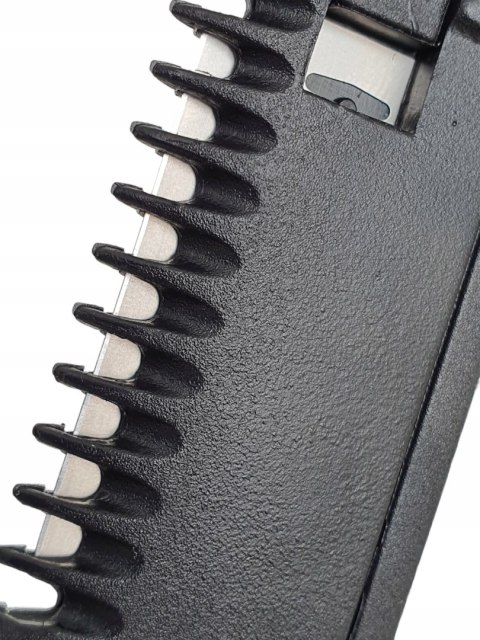 TEMPERA BRZYTWA DO CIENIOWANIA WŁOSÓW CZARNA VELLEPRO