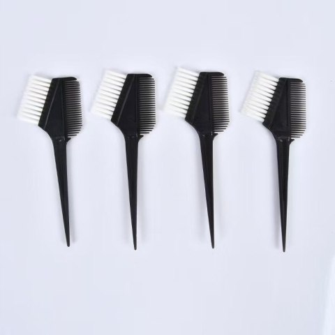 Pędzelek z grzebieniem do nakładania farby